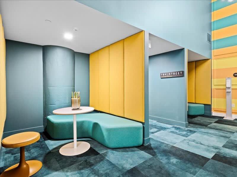 Cozysuites Trendy 1br, Downtown Apartamento *